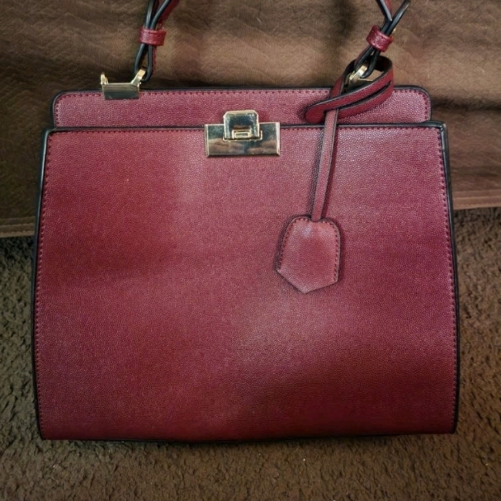 Brand new w/o tags Charming Charlie's Bag